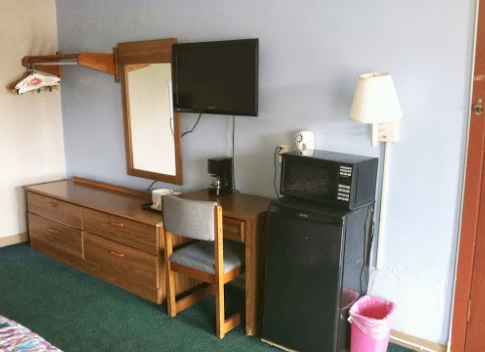 Budget Inn - สกอตส์โบโร ภายนอก รูปภาพ